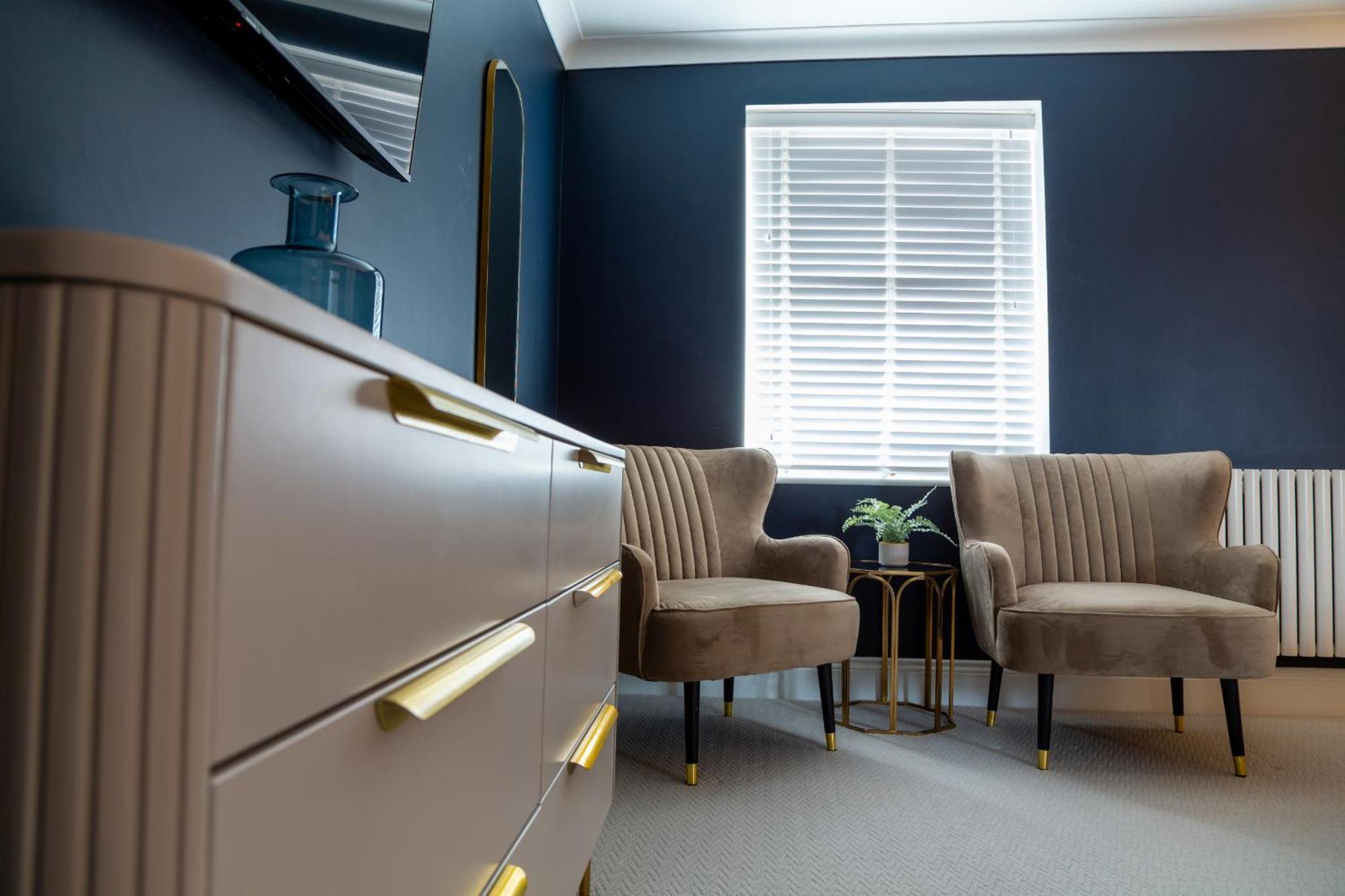 The Salisbury - Luxury Apartments By Stay In Скарбъро Екстериор снимка